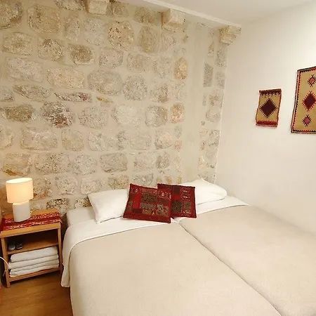 Pensión Sigurata 3*