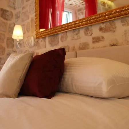 Gostinjska kuća Sigurata 3*