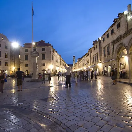 Sigurata Gostinjska kuća
